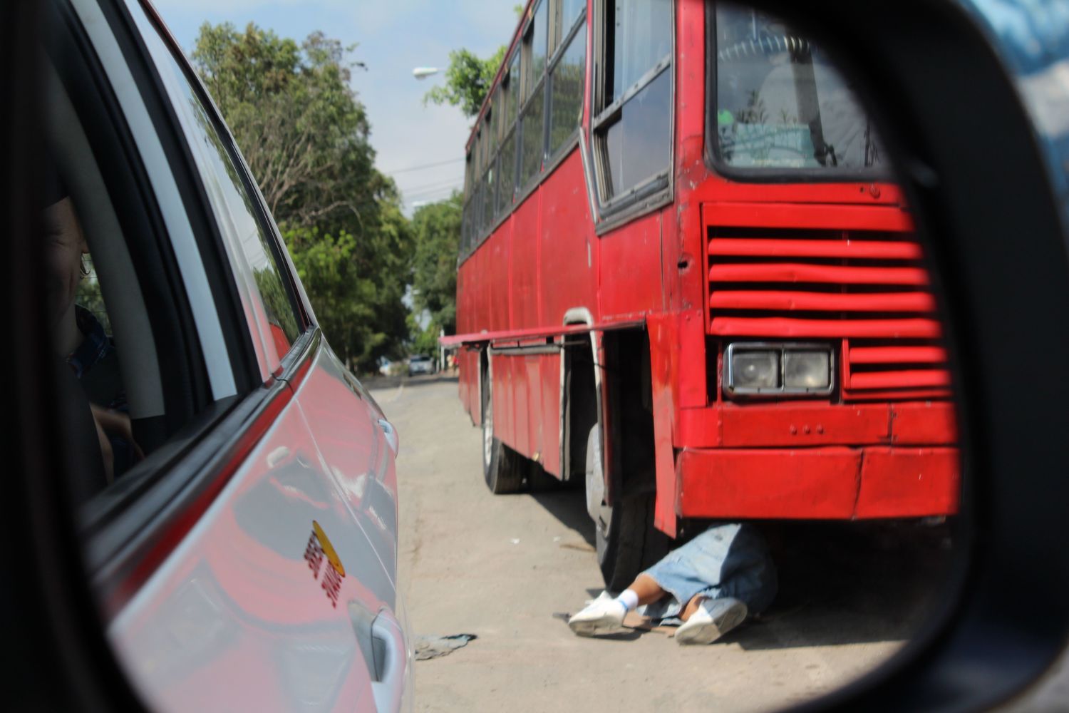 chicken bus mechanic guatemala